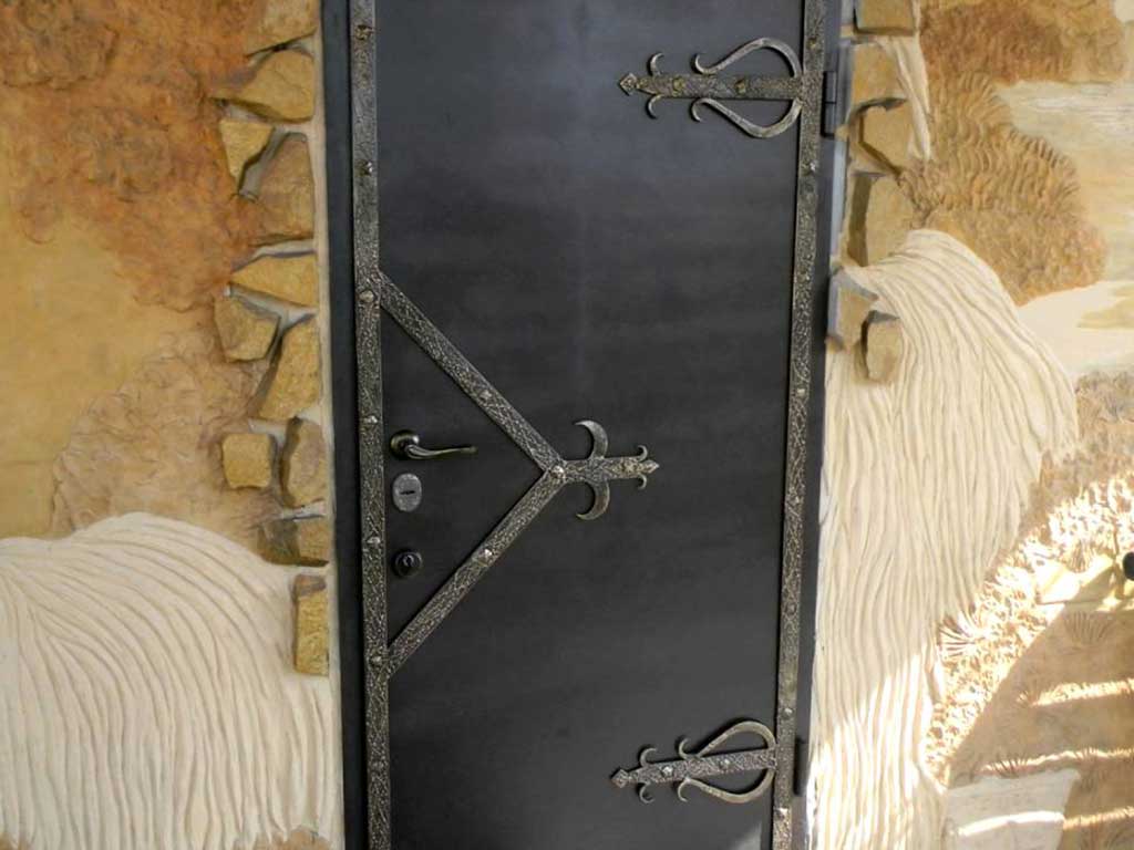 металлические двери в Кишиневе на заказ