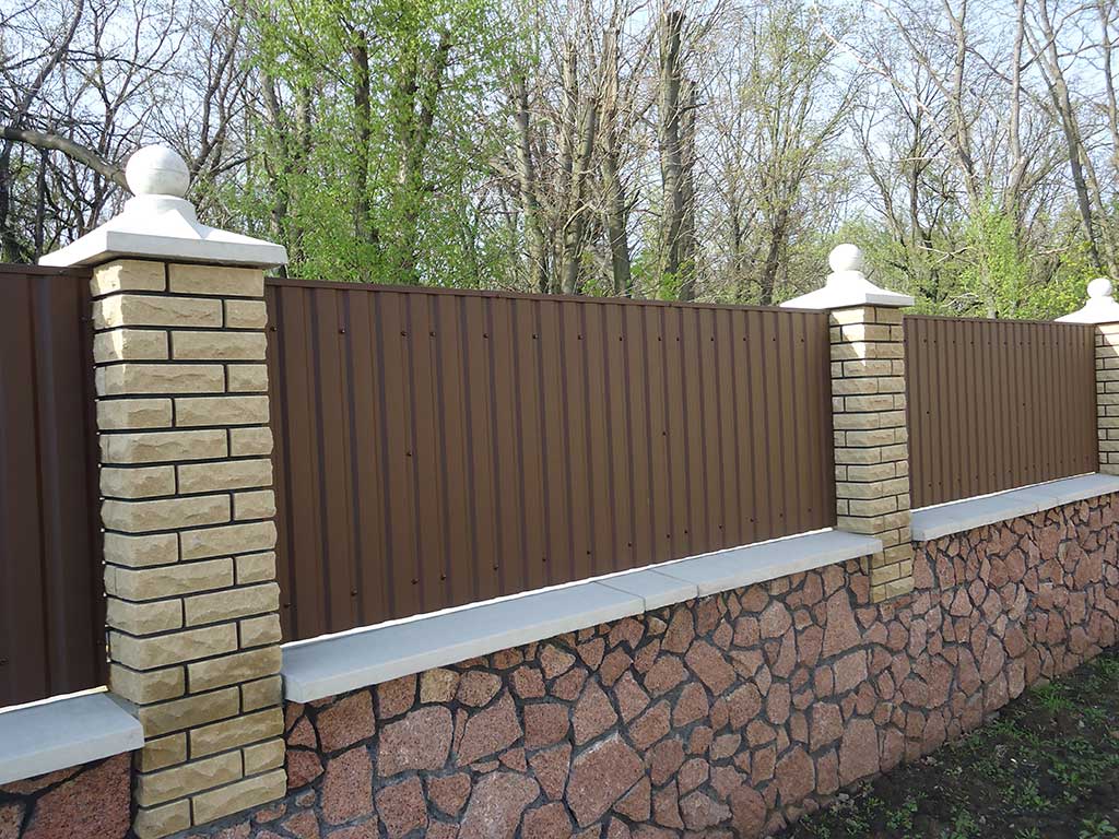 металлические заборы и ограды в Кишиневе на заказ